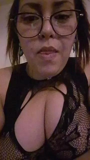 Allia_Doman on Cam4 