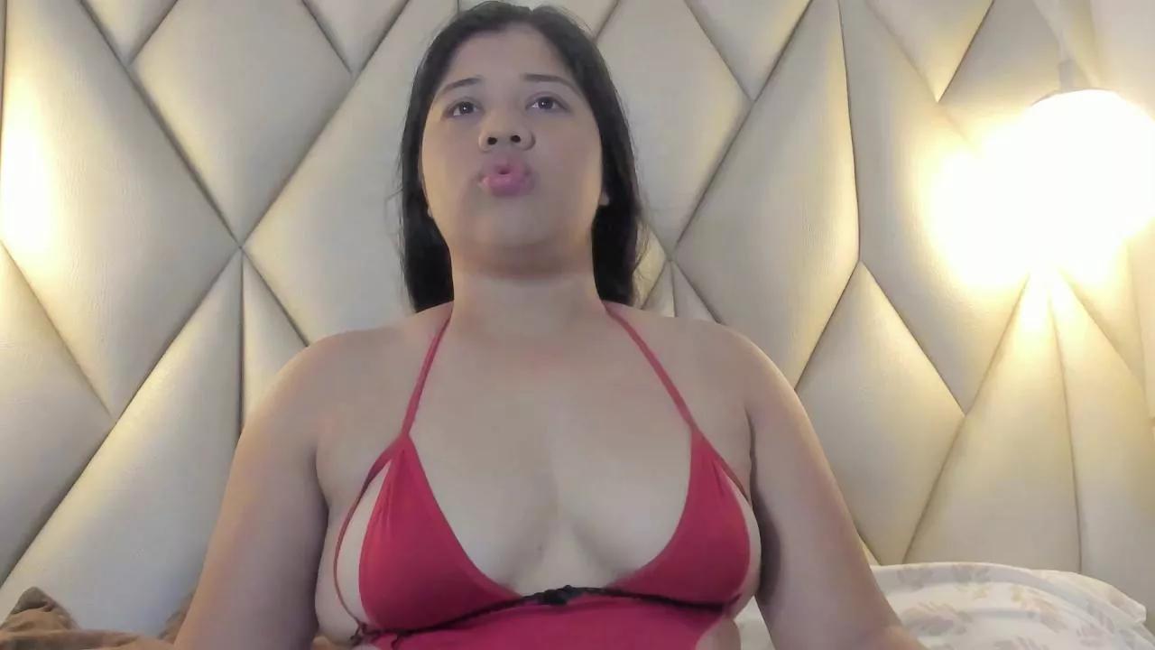 AmandaRabitt on Cam4 