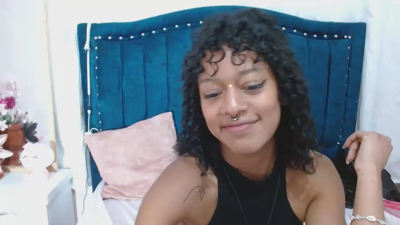 amathista on Cam4 