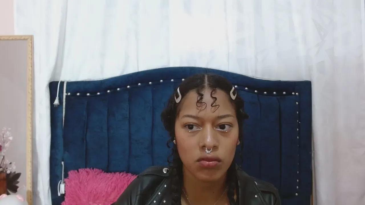 amathista on Cam4 