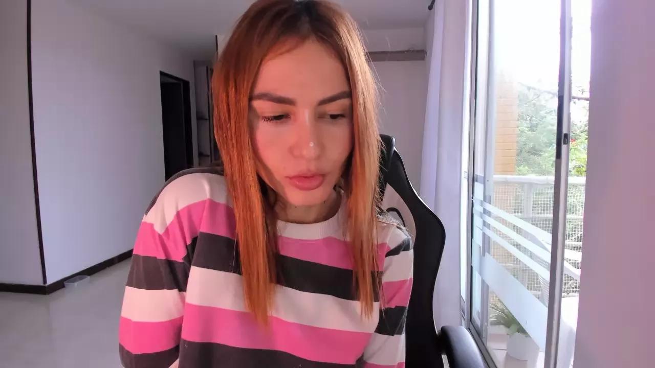 AmelieSweet on Cam4 