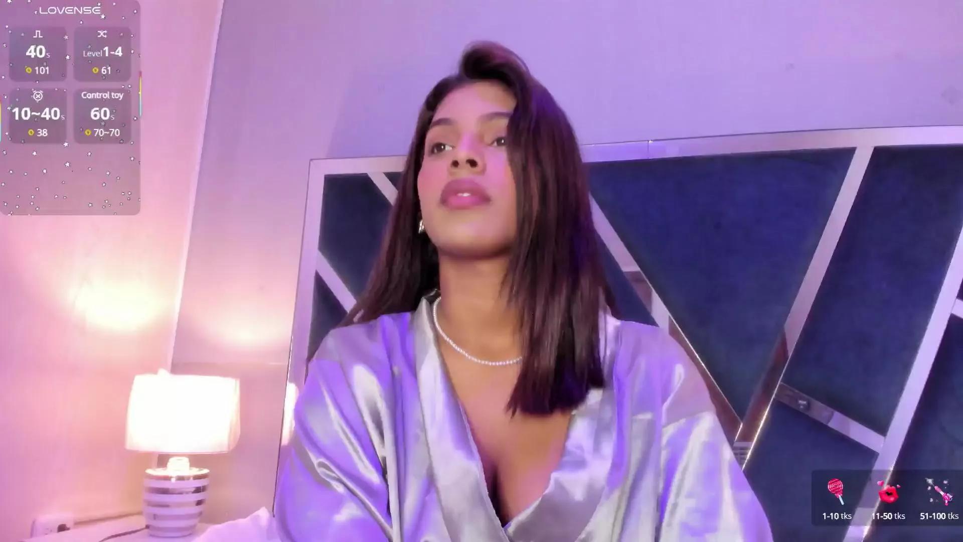 AmyEvan on Cam4 
