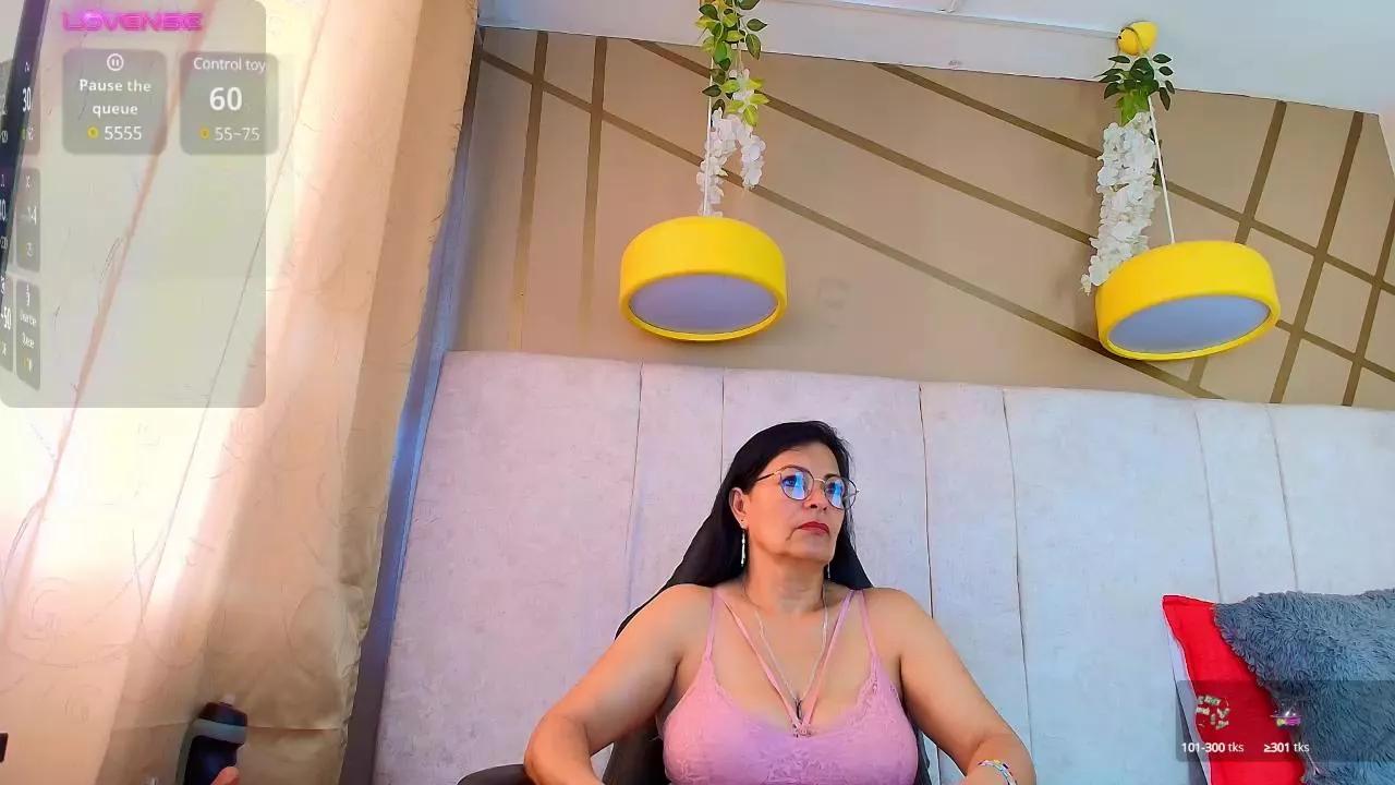 ana_mature_ on Cam4 