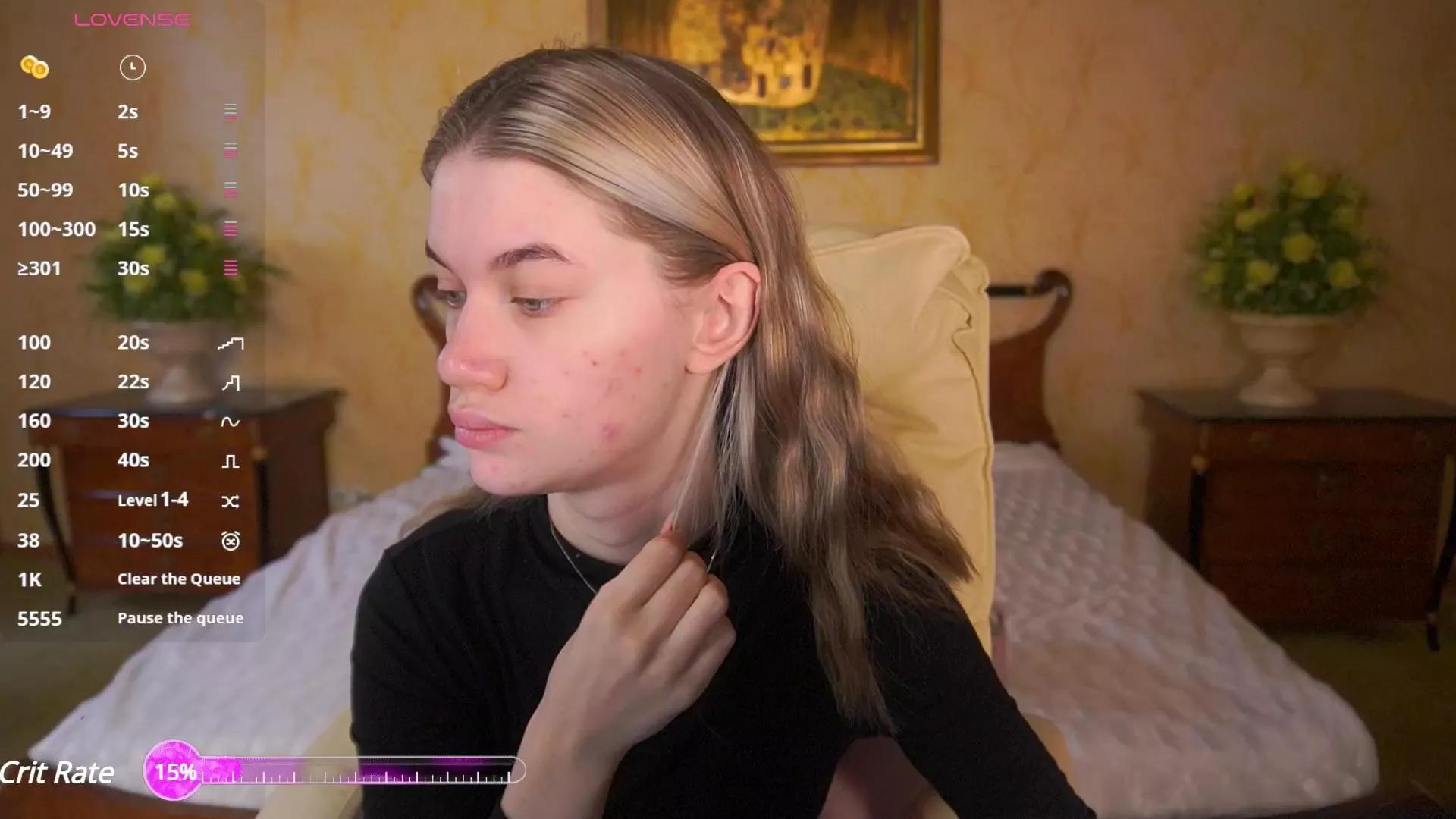 AnacondaOn on Cam4 