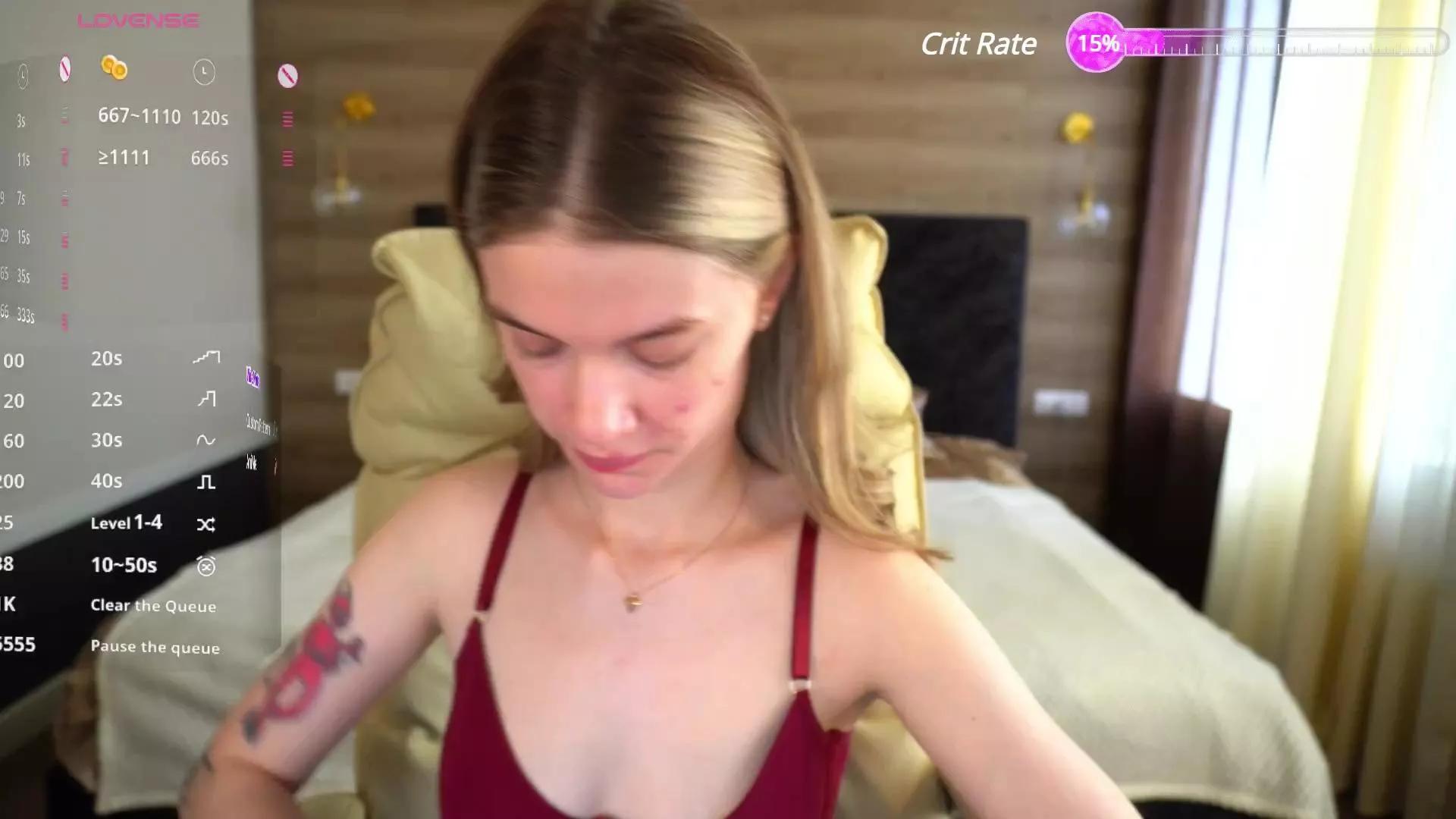 AnacondaOn on Cam4 