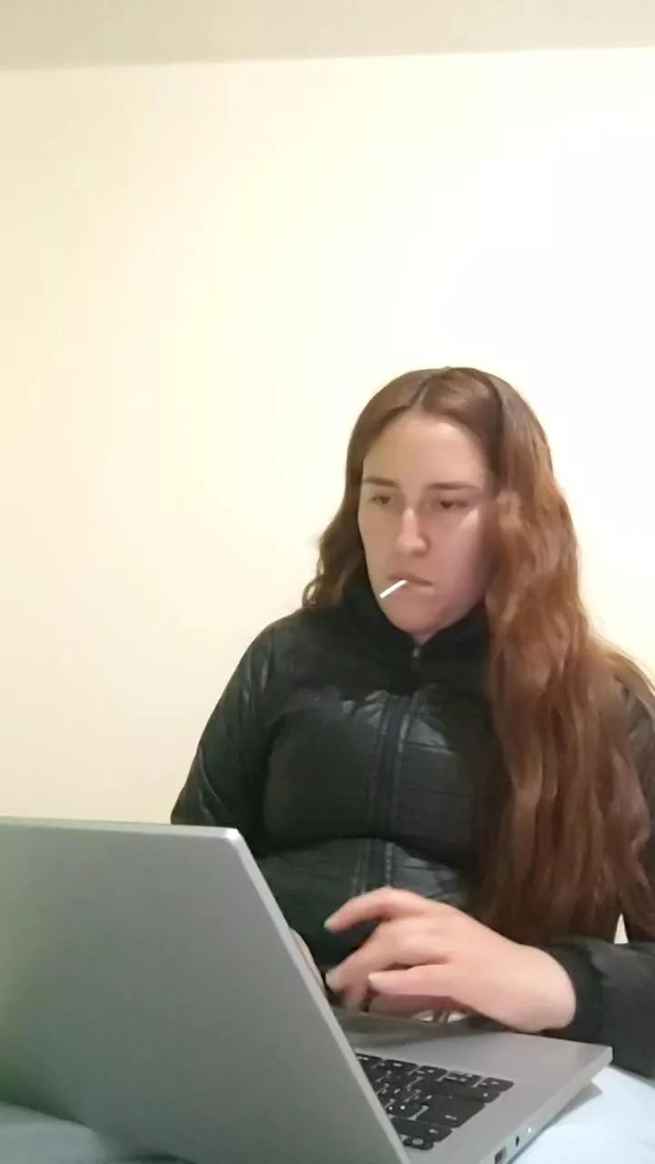 Anais_M on Cam4 