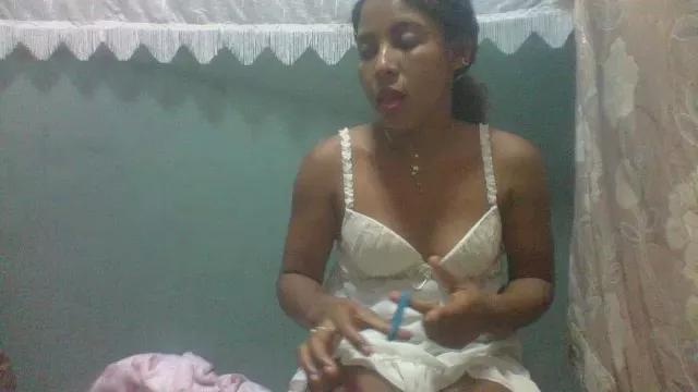 angela359 on Cam4 