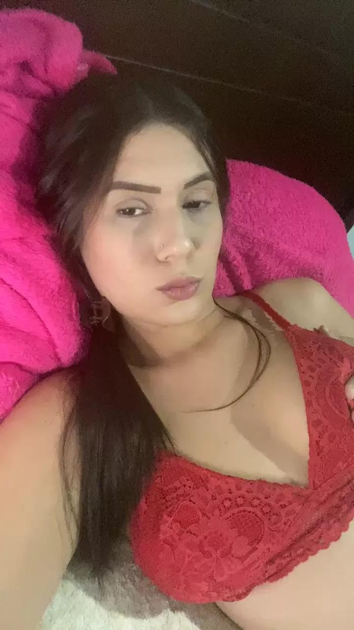 anna027 on Cam4 