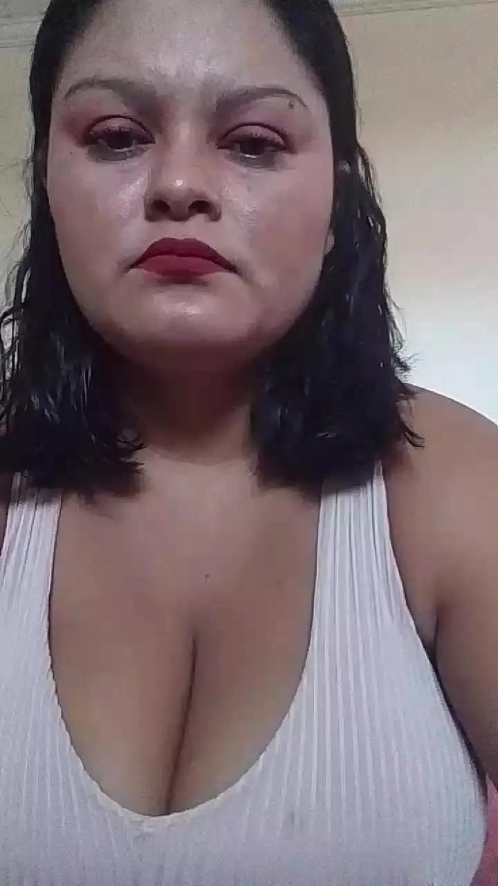 Anne_Moreninha on Cam4 