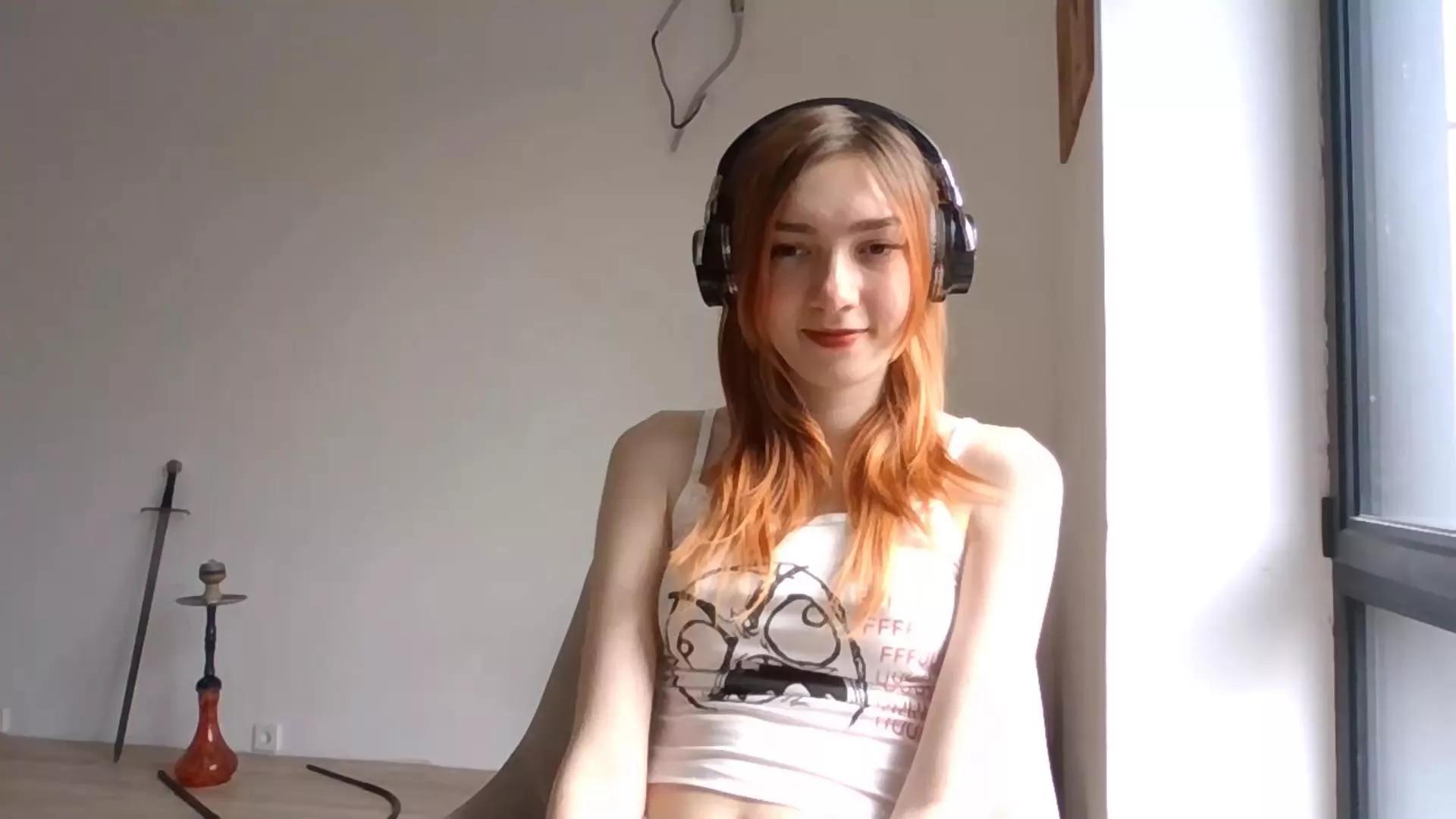 AnnellePinke on Cam4 