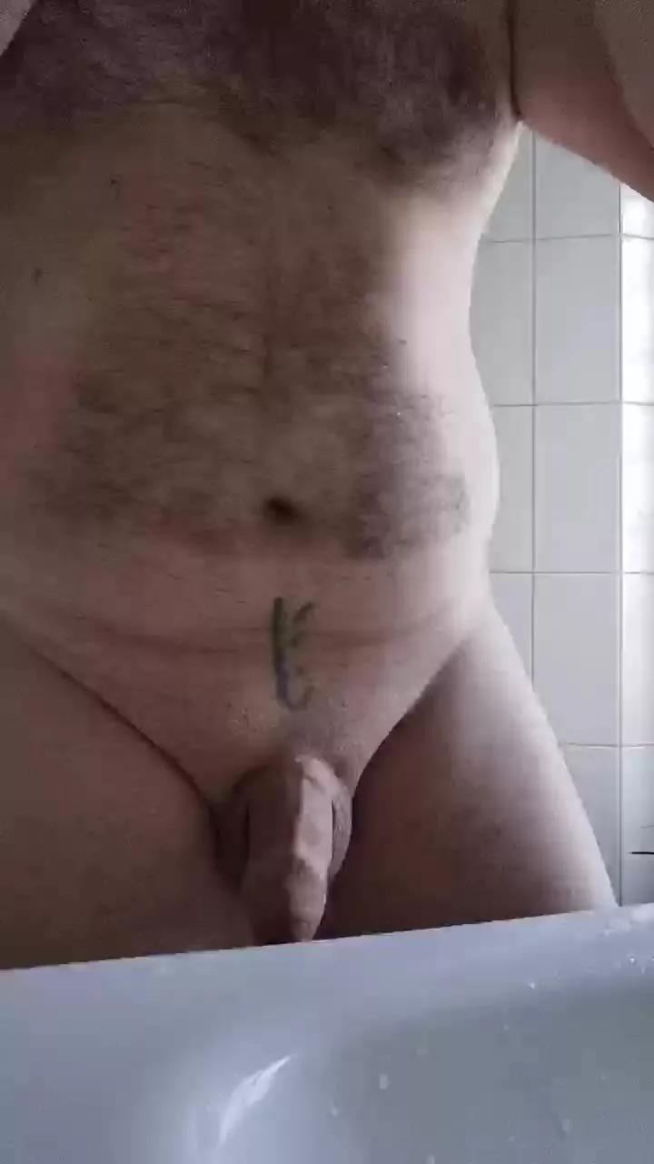 annemasse696 on Cam4 