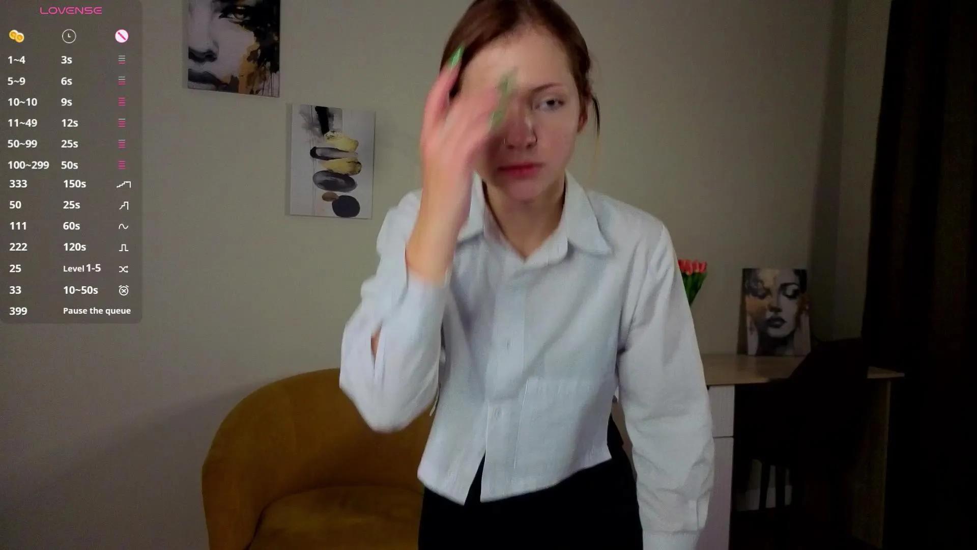 AnnisAlgood on Cam4 