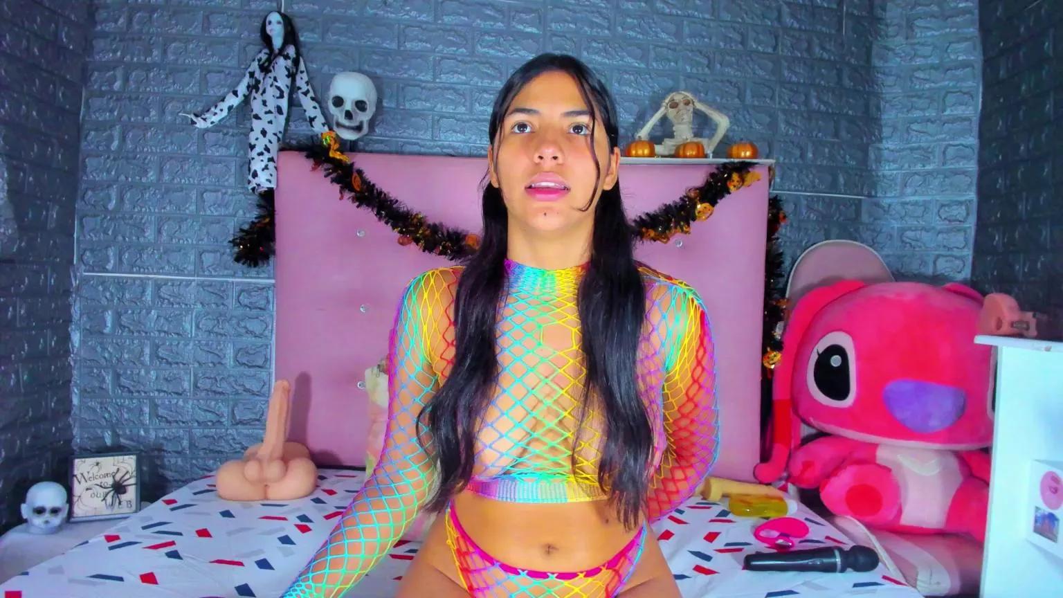 Offline AriannaLewis on Cam4