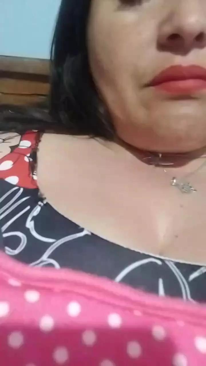 Arielita on Cam4 