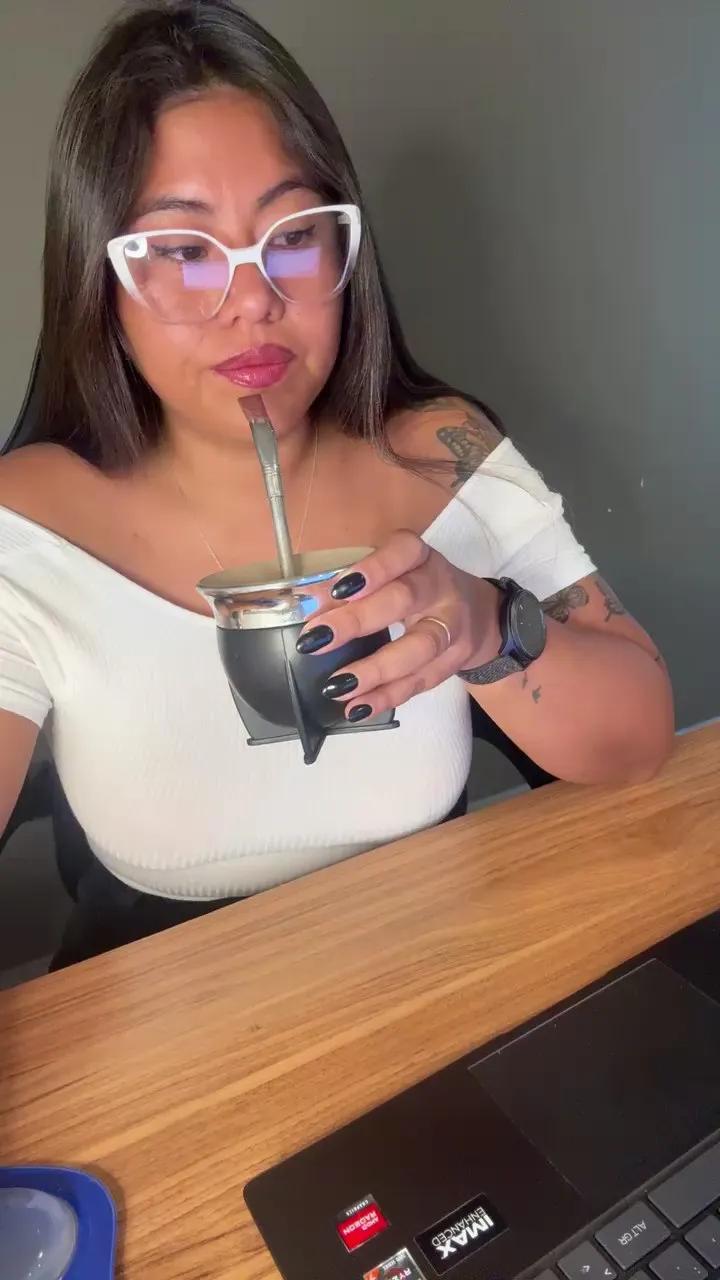 atamxo on Cam4 