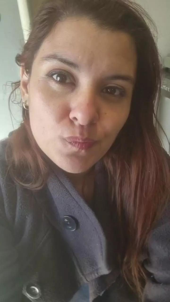 Avril_xo on Cam4 