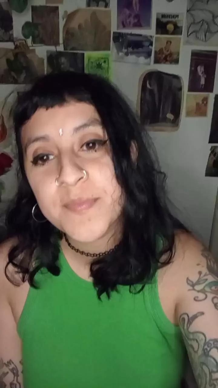 azharlove23 on Cam4 
