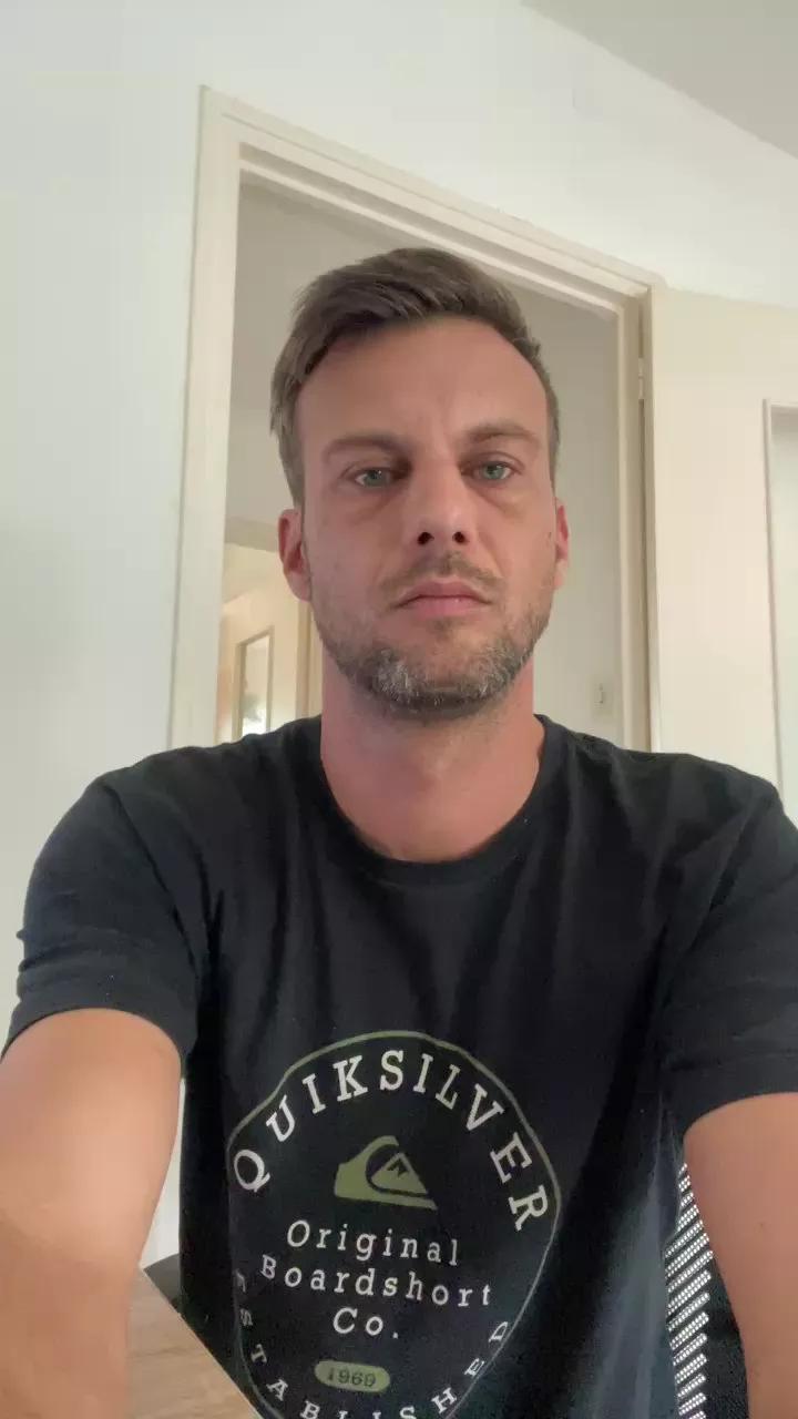 Babyboy2021xxx on Cam4 