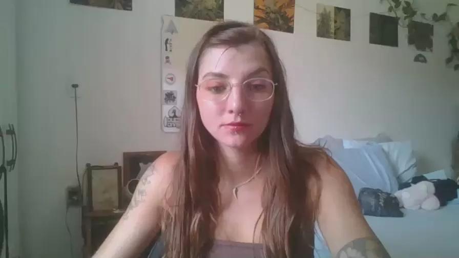 babydemon6 on Cam4 