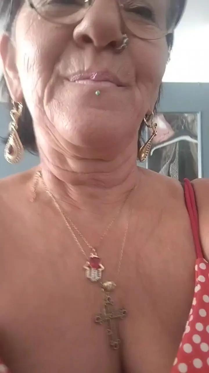 Babylove54 on Cam4 