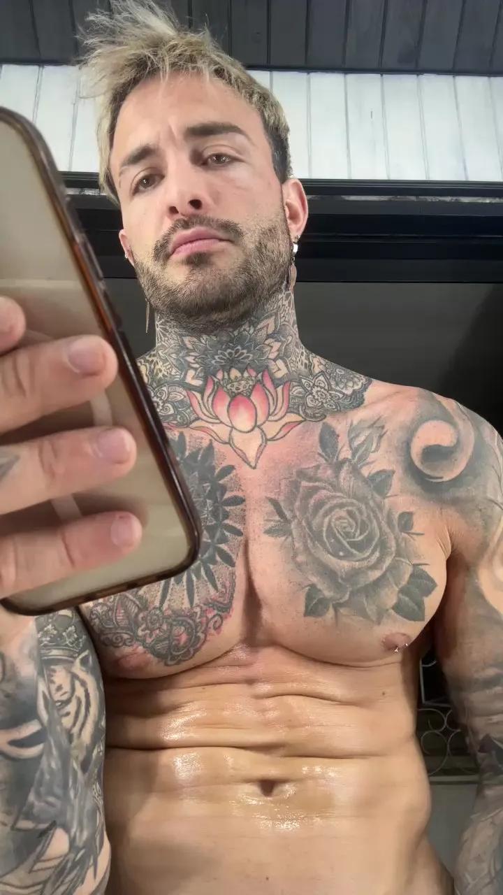 Babytatto on Cam4 