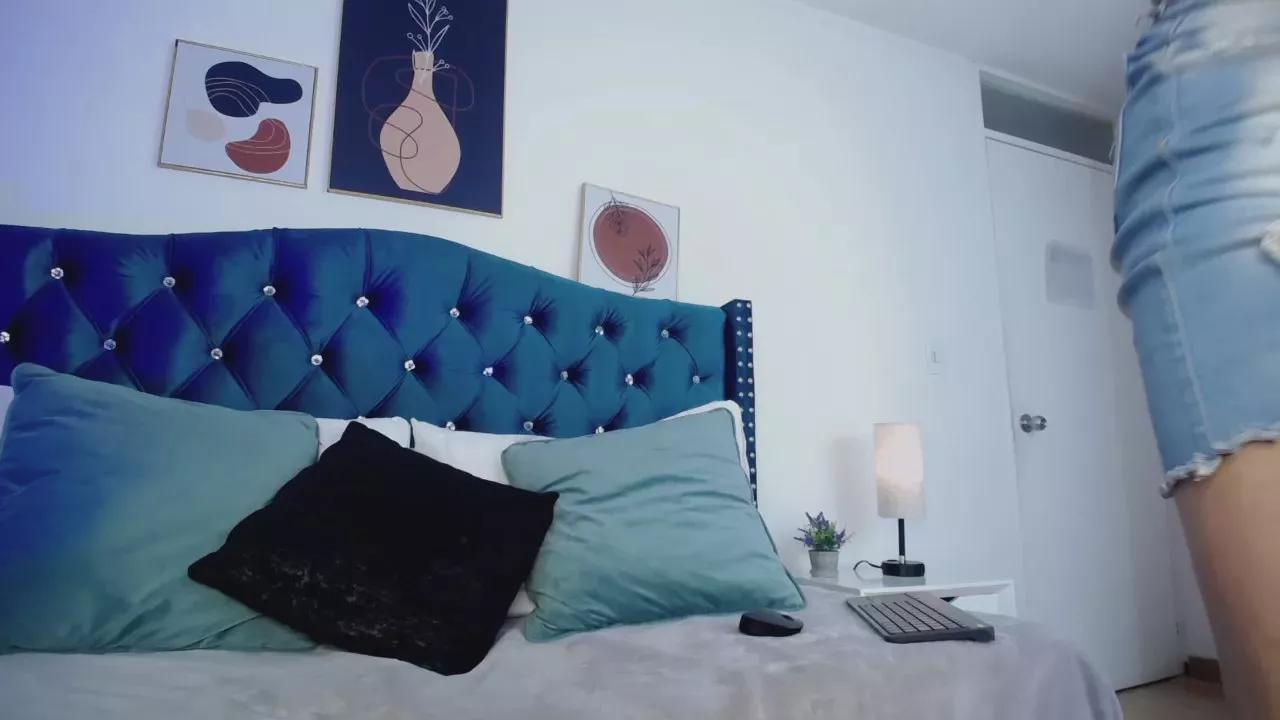 Barbie_Demon on Cam4 