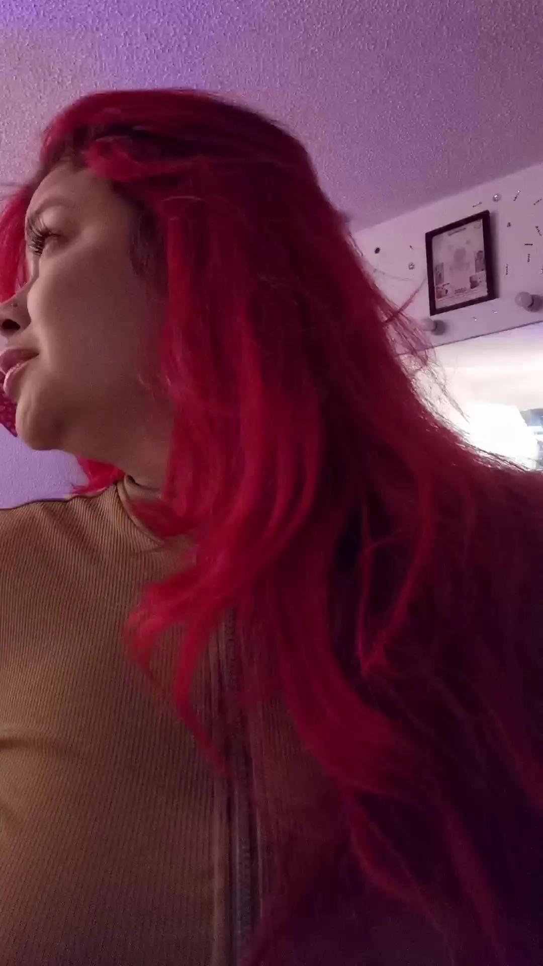 barbiee_doll on Cam4 
