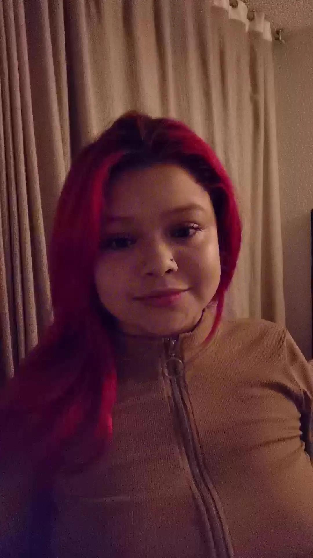 barbiee_doll on Cam4