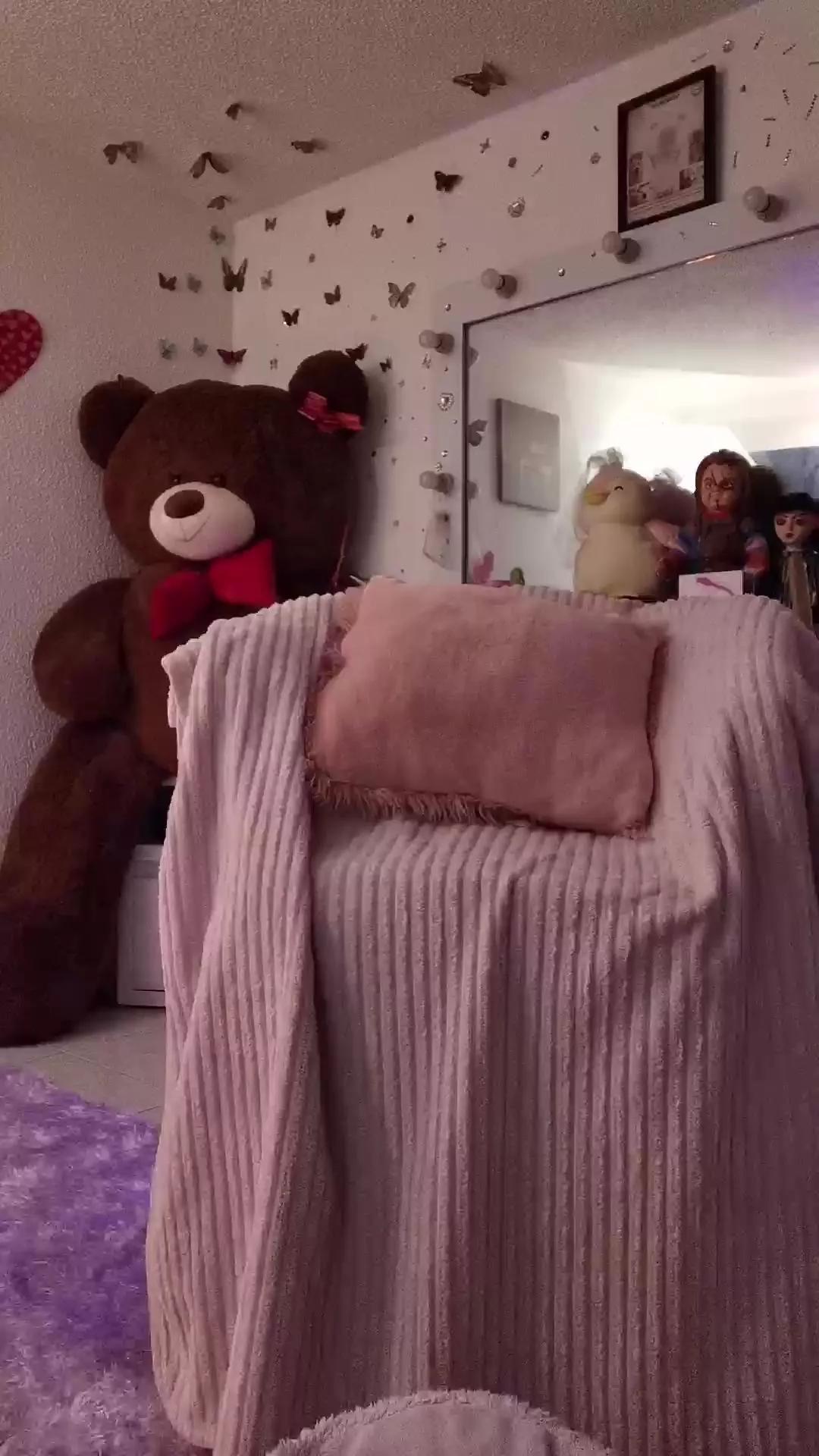 barbiee_doll on Cam4 