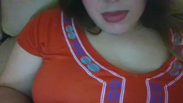 Barbznails on Cam4 