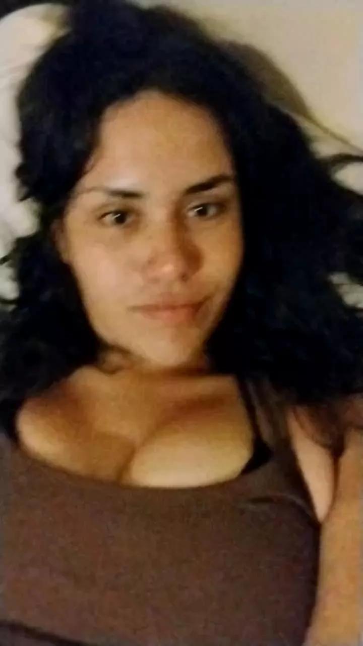Beabeanz on Cam4 