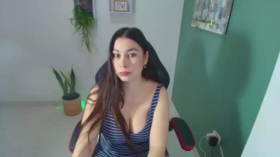 bella_99_ on Cam4 
