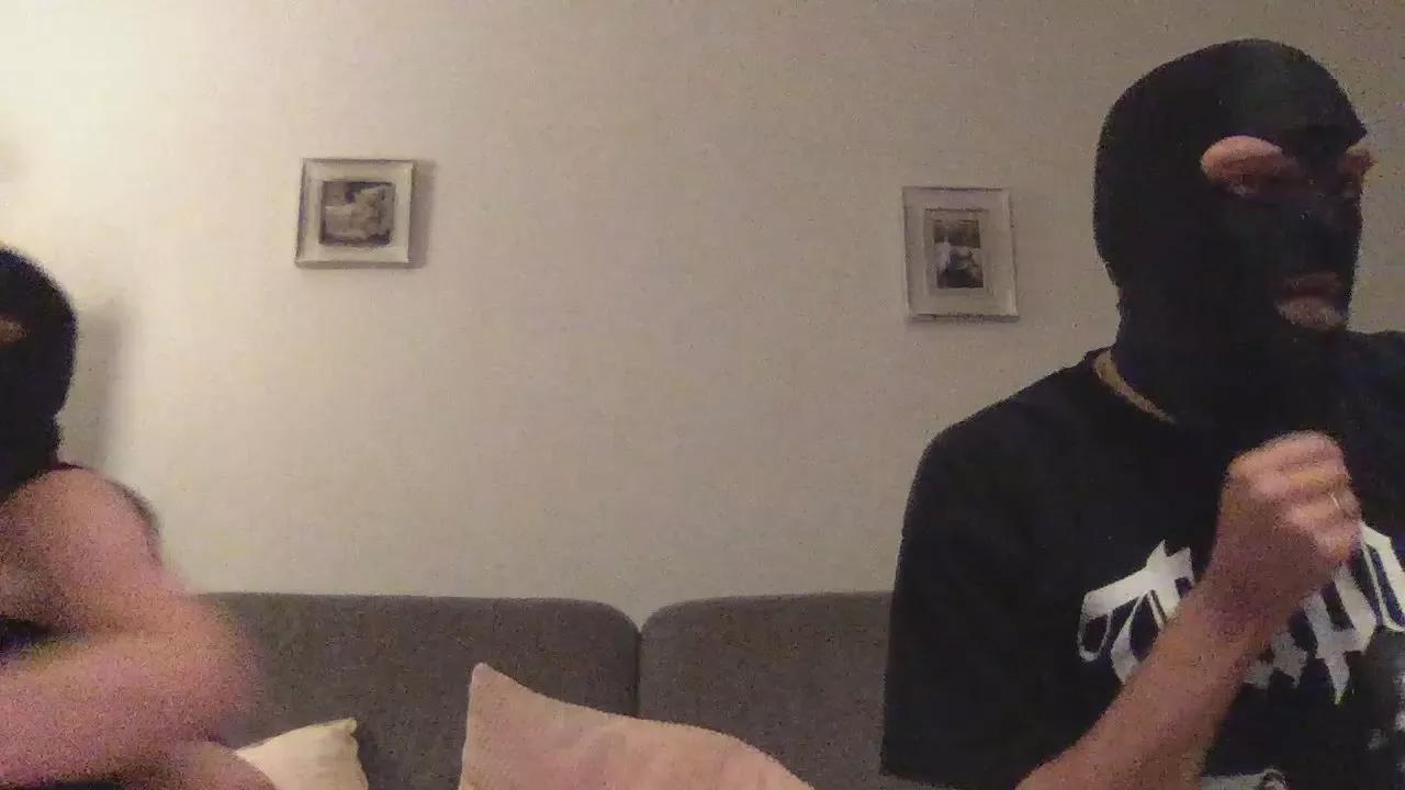Bella_und_Uwe on Cam4 
