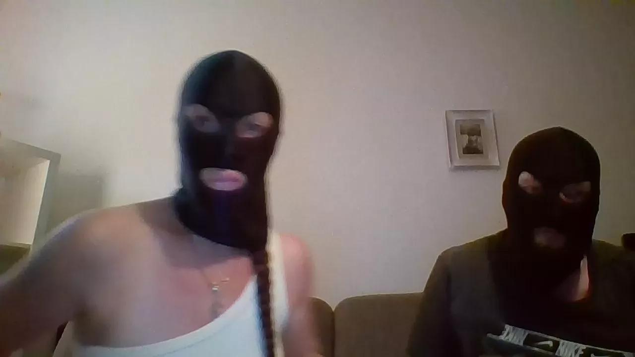 Bella_und_Uwe on Cam4 