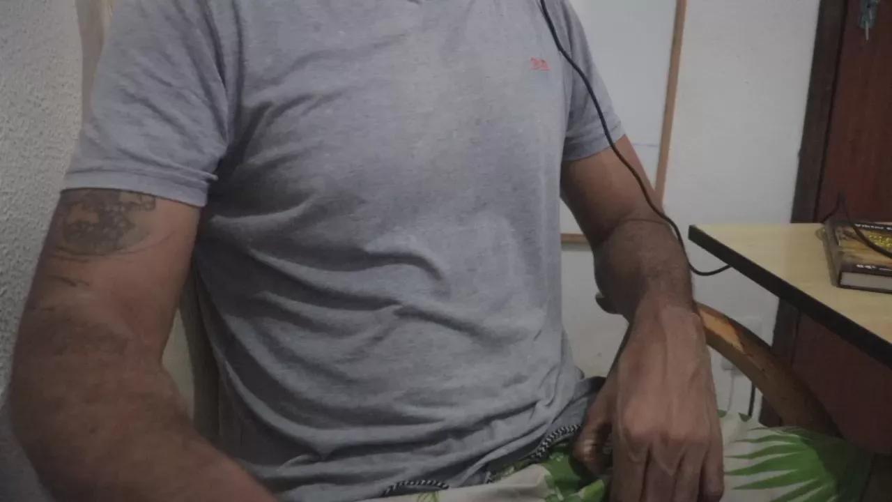 bembemdiscreto on Cam4 
