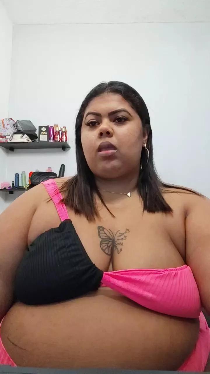 bianca_bombom on Cam4 