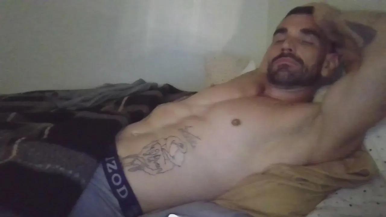 Offline Bigtoyguy34 on Cam4