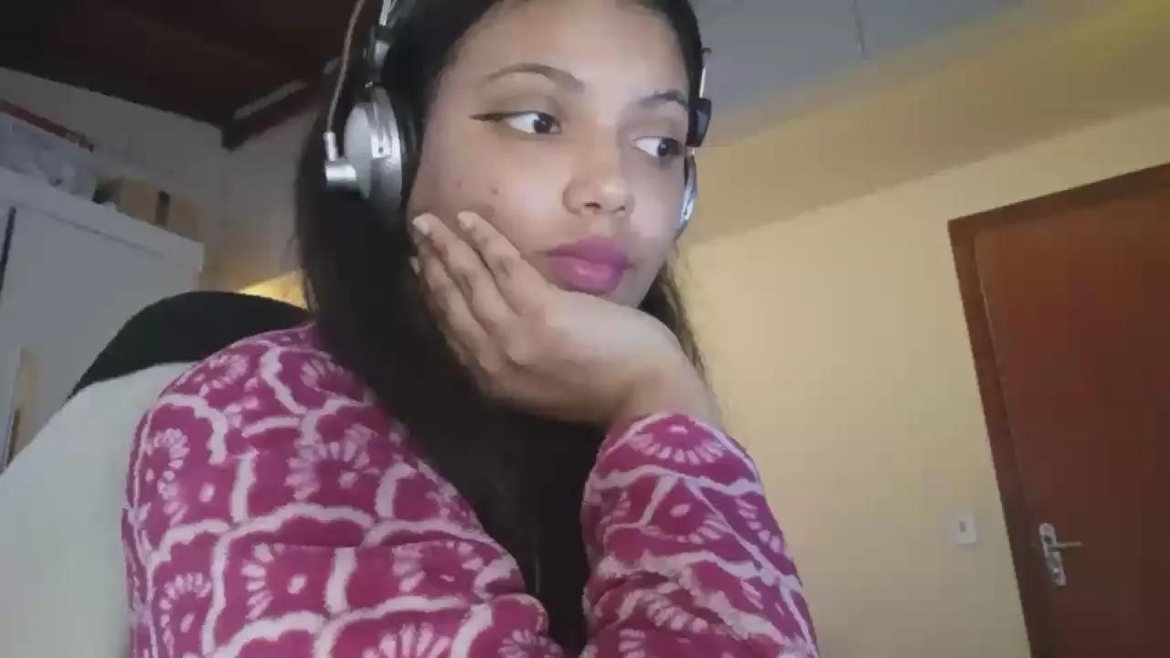 Bombomepimenta on Cam4 