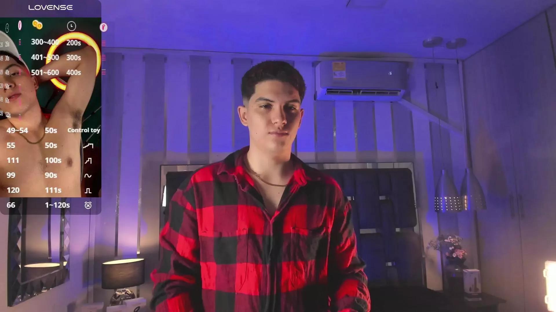 Brat__ on Cam4 