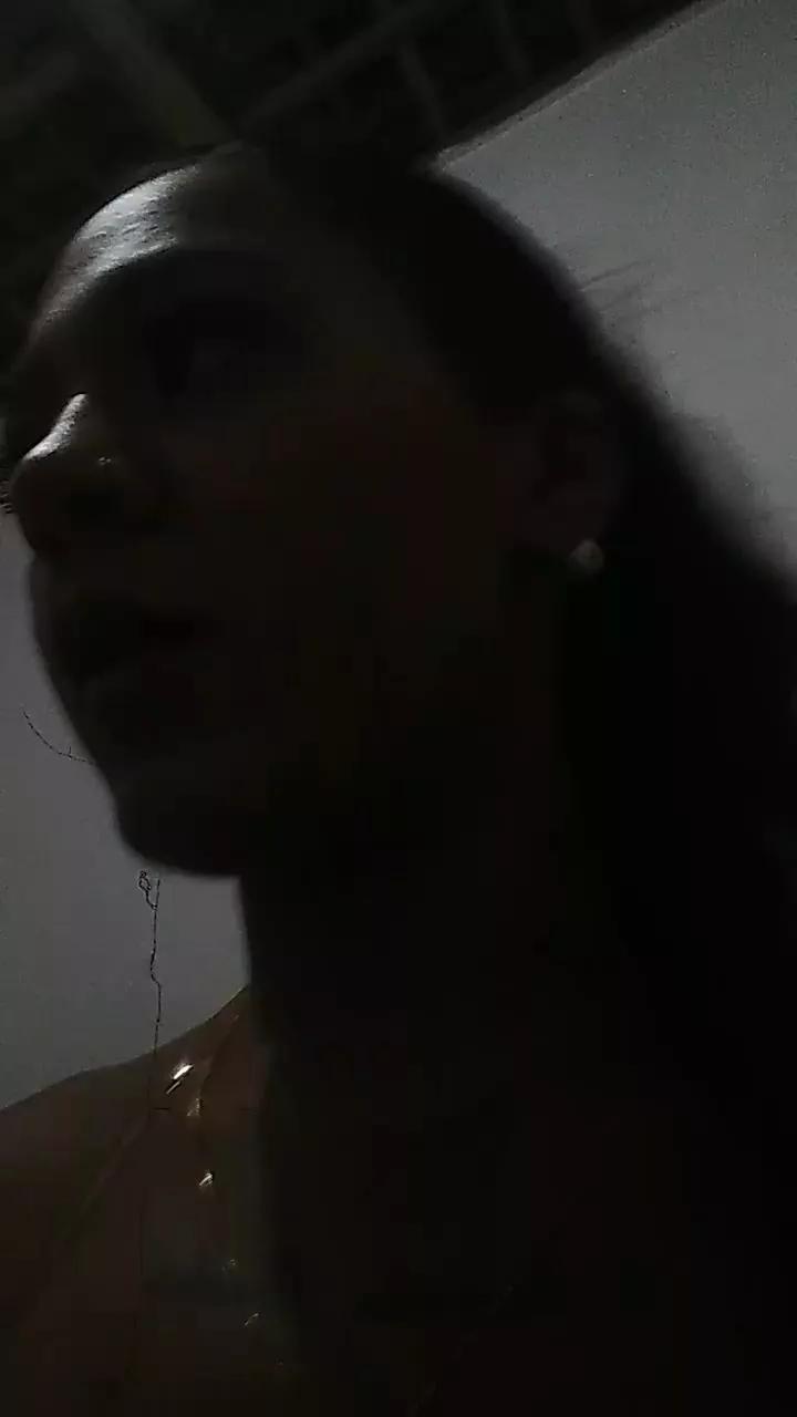 Bruninha251 on Cam4 