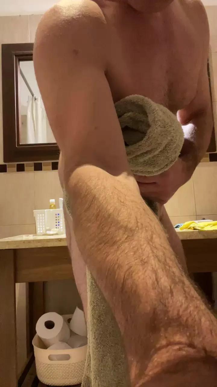 Bullman_ar on Cam4 