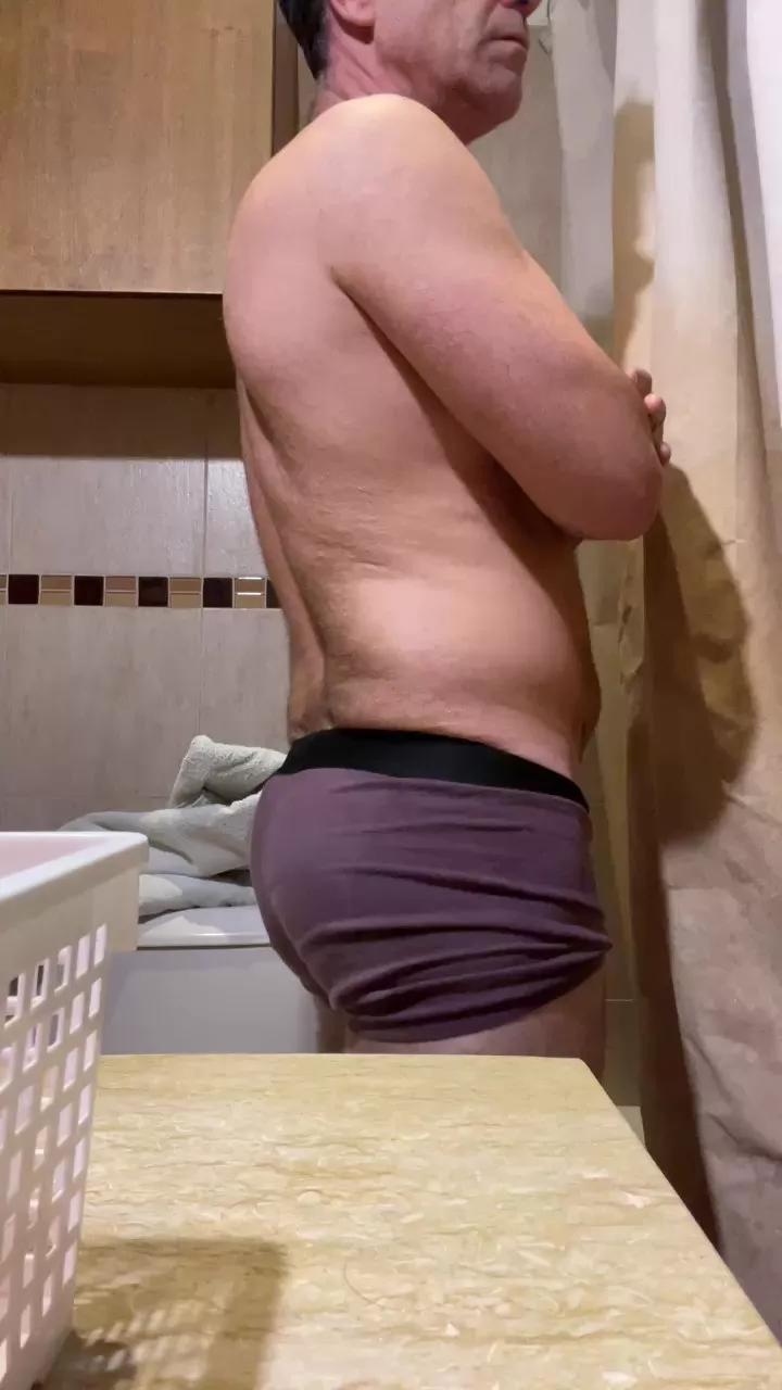 Bullman_ar on Cam4 