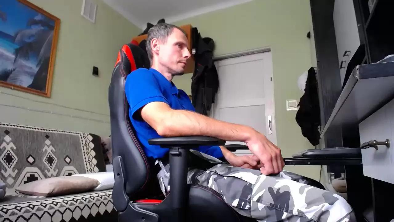 c_h9w2d7p5 on Cam4 