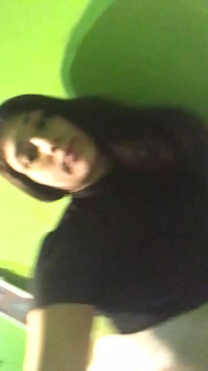 Ccamilavv on Cam4 