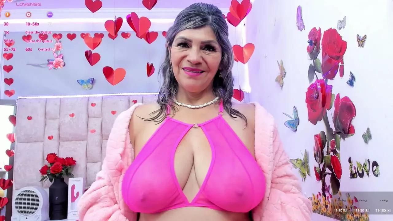 Celeste_Lincon on Cam4 
