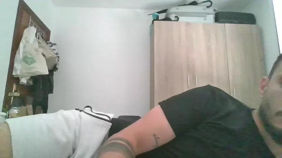 Chico_30gr on Cam4 