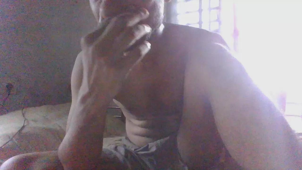 ChocolateDick8 on Cam4 
