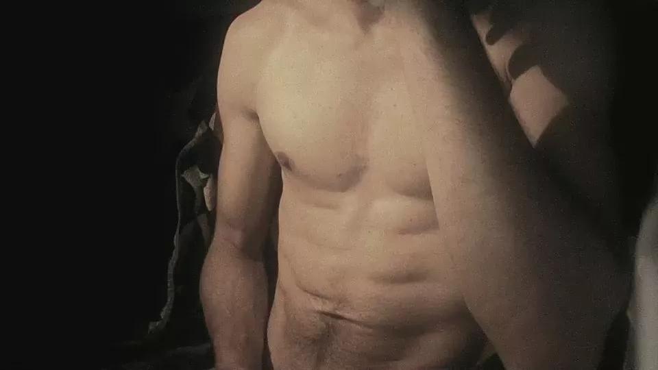 Coolmementox on Cam4 