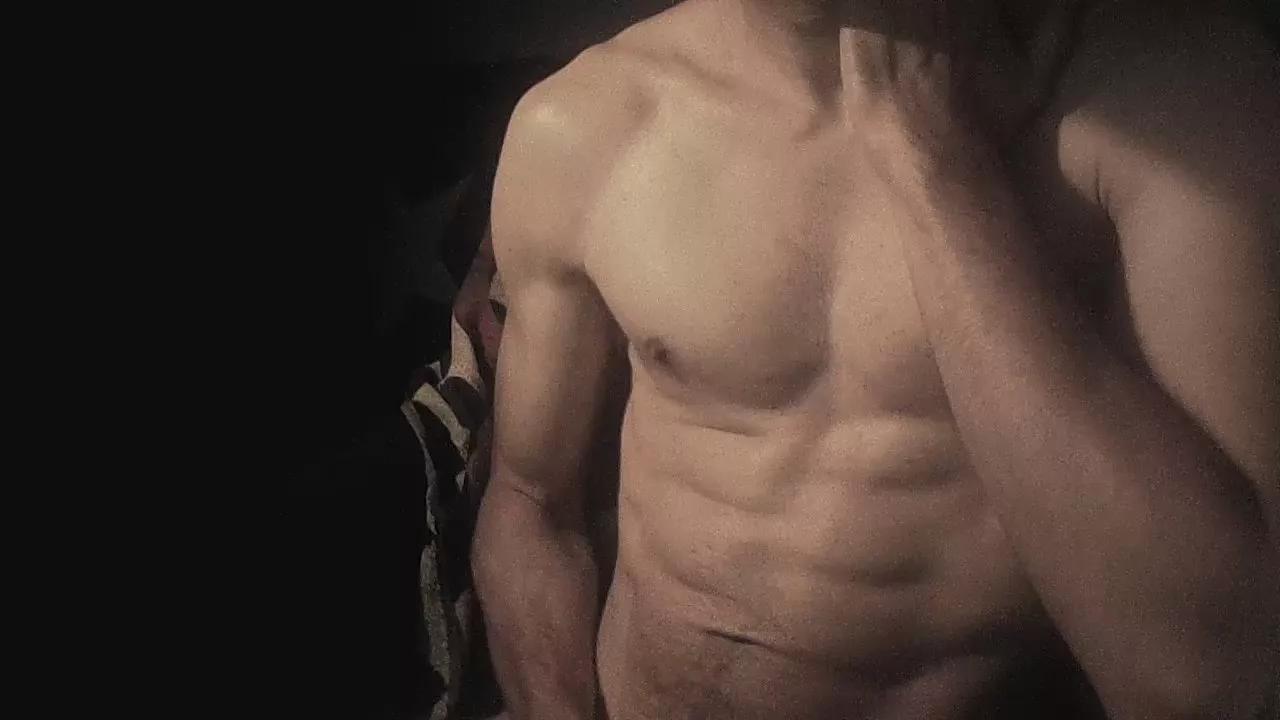 Coolmementox on Cam4 