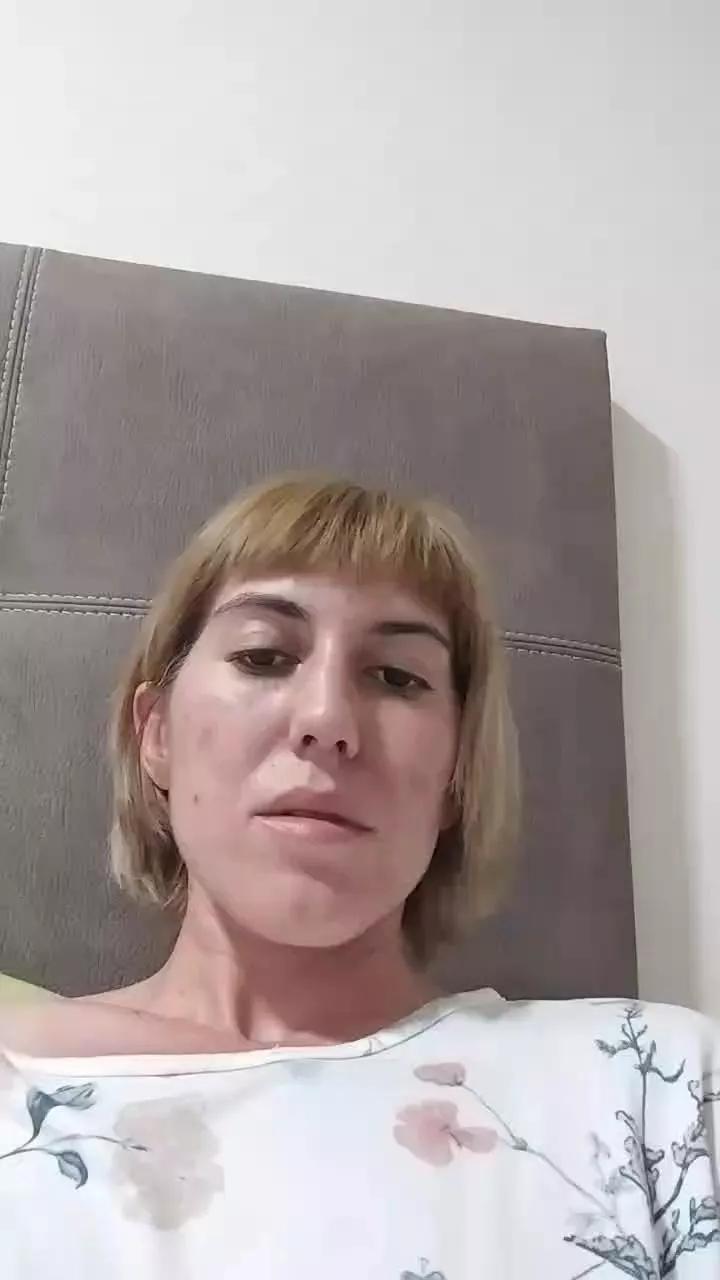 CrazySavage on Cam4 